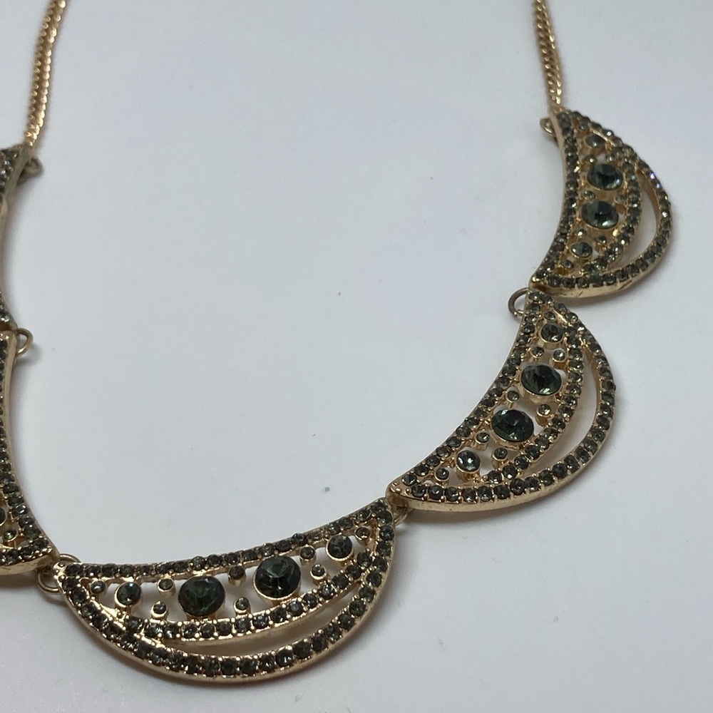 Fashion jewelry necklace - Picture 2 of 3